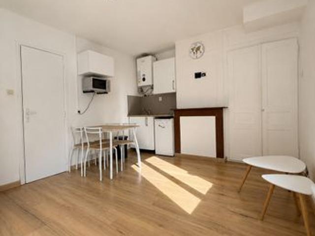 Studio 1 pièce 20 m²