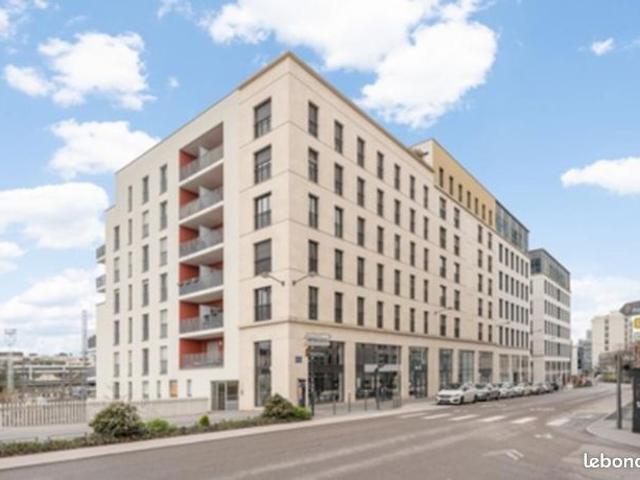 Studio 1 pièce 20 m²