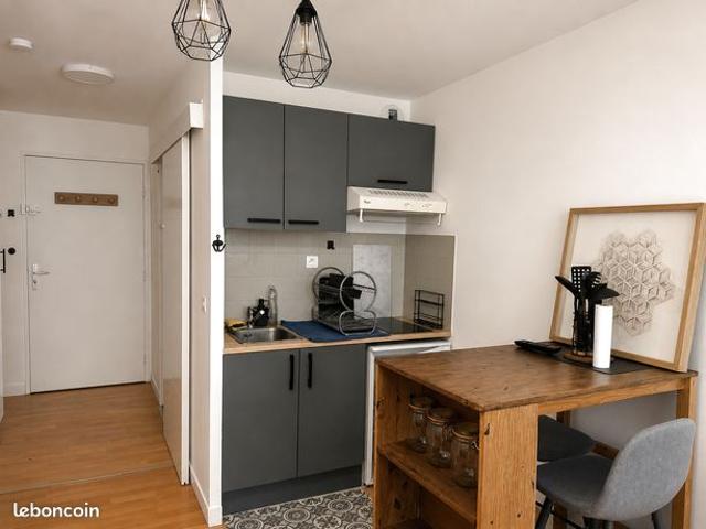 Studio 1 pièce 20 m²