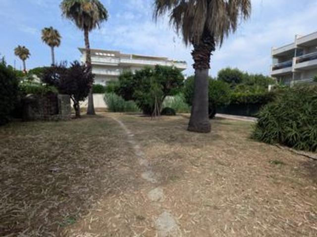 Studio 1 pièce 20 m²