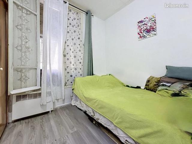 Studio 1 pièce 20 m²