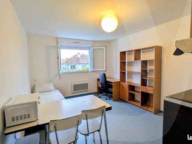 Studio 1 pièce 20 m²