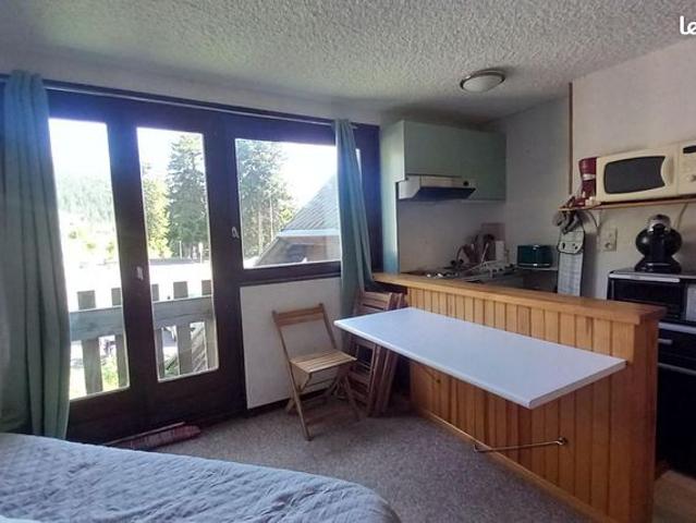 Studio 1 pièce 20 m²