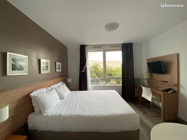 Studio 1 pièce 20 m²