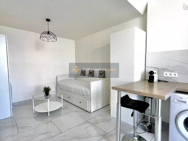 Studio 1 pièce 20 m²