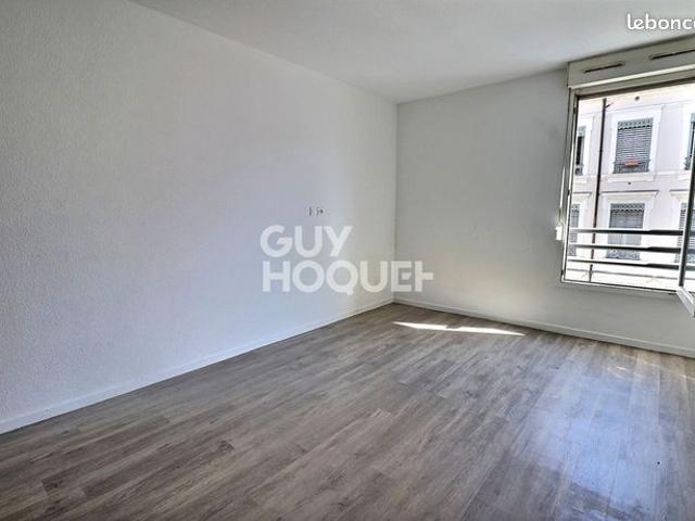 Studio 1 pièce 20 m²