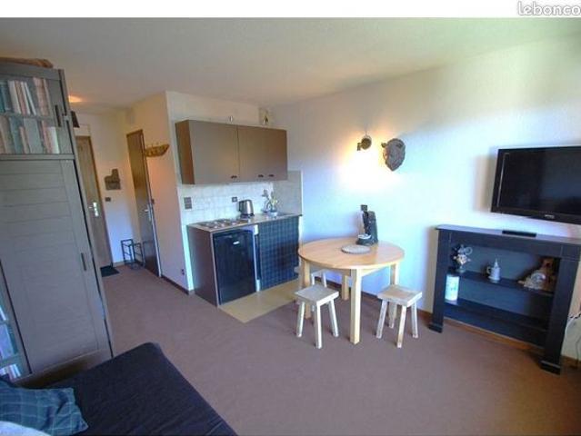Studio 1 pièce 20 m²