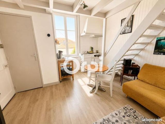 Studio 1 pièce 20 m²