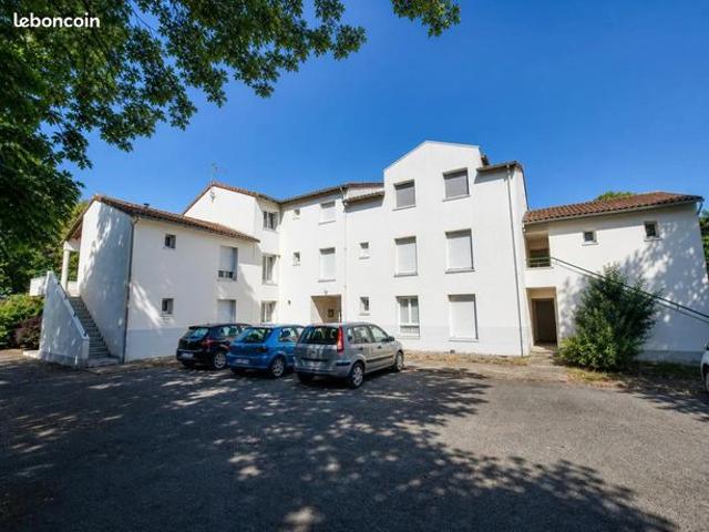 Studio 1 pièce 20 m²