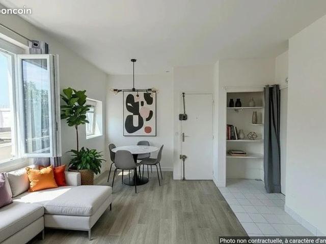 Studio 1 pièce 20 m²