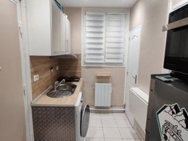 Studio 1 pièce 20 m²