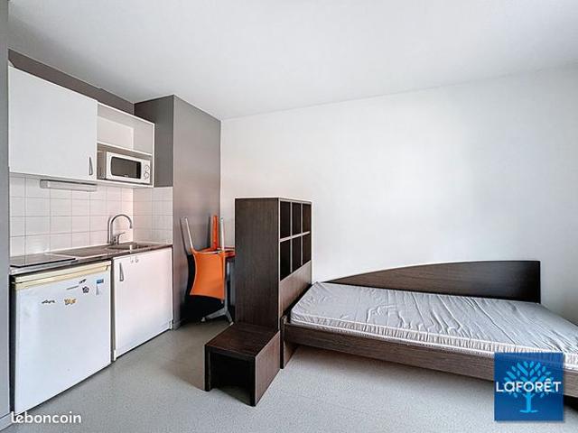 Studio 1 pièce 20 m²