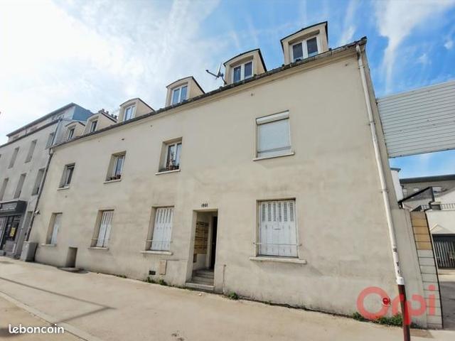 Studio 1 pièce 20 m²