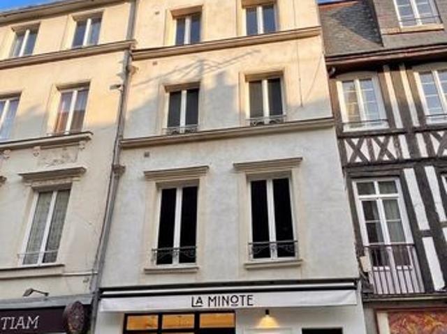 Studio 1 pièce 20 m²