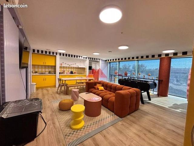 Studio 1 pièce 20 m²