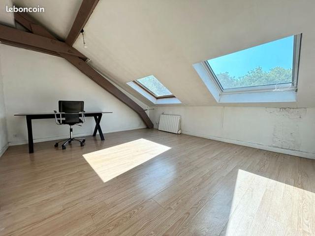 Studio 1 pièce 20 m²