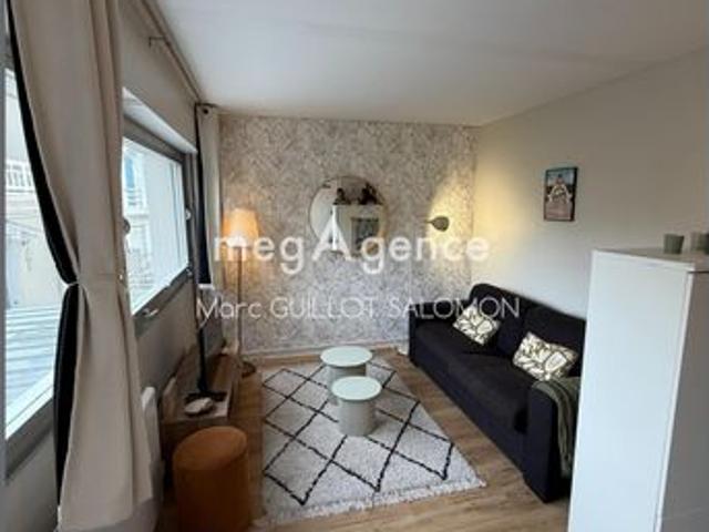 Studio 1 pièce 20 m²