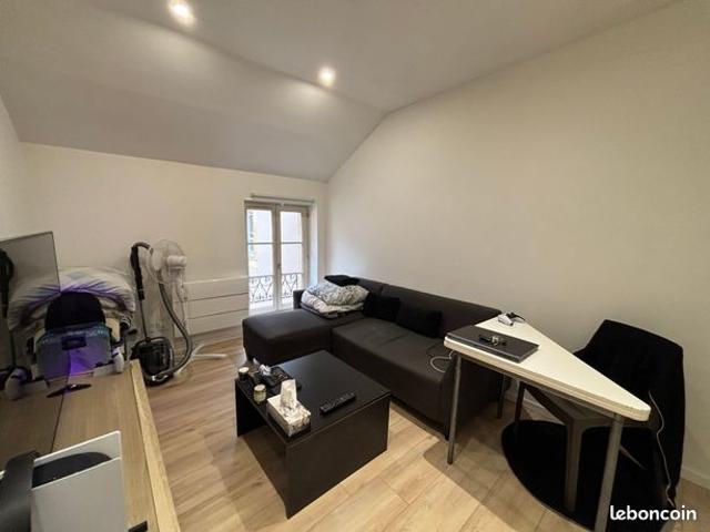 Studio 1 pièce 20 m²