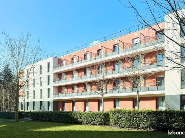 Studio 1 pièce 20 m²