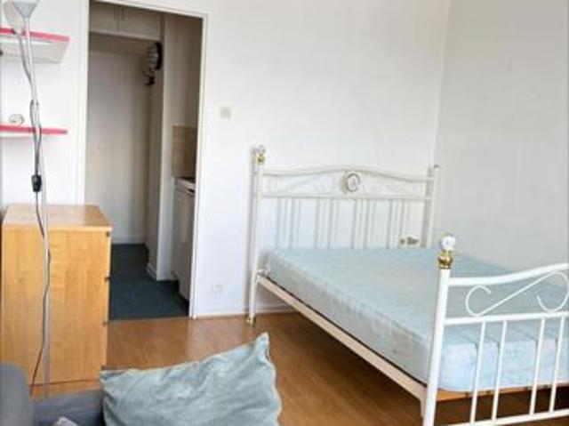 Studio 1 pièce 20 m²