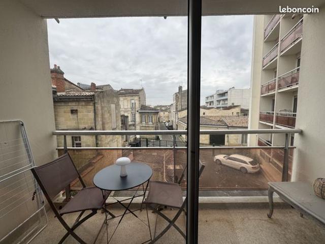 Studio 1 pièce 20 m²