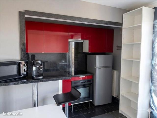 Studio 1 pièce 20 m²