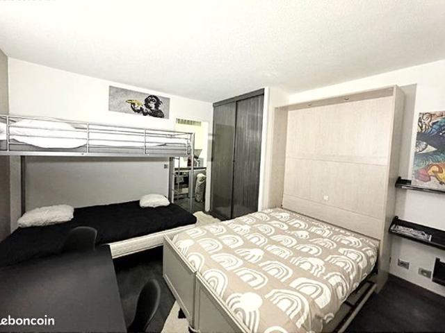 Studio 1 pièce 20 m²