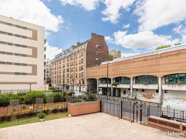 Studio 1 pièce 20 m²