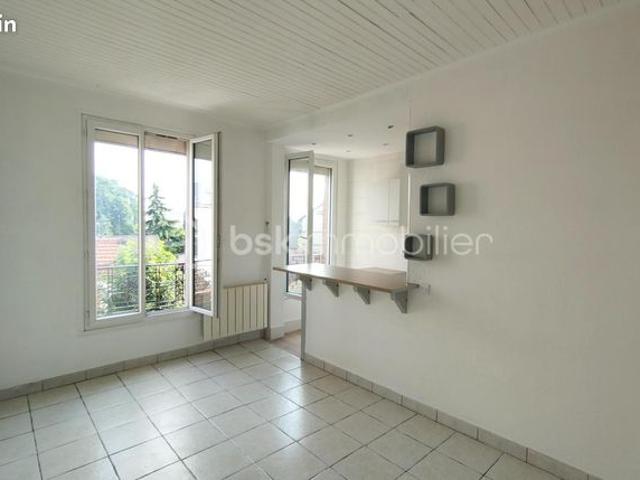 Studio 1 pièce 20 m²
