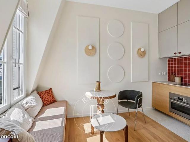 Studio 1 pièce 21 m²