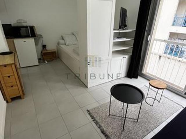 Studio 1 pièce 21 m²