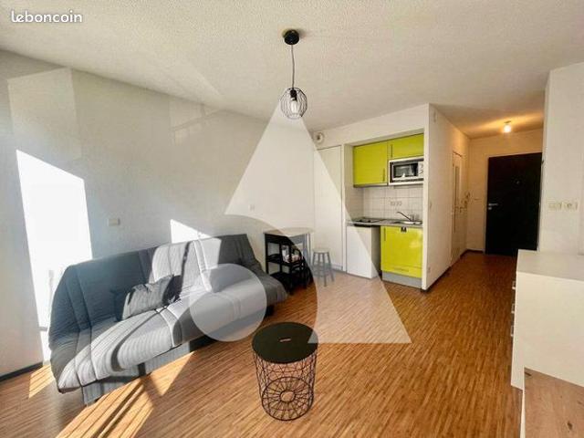 Studio 1 pièce 21 m²