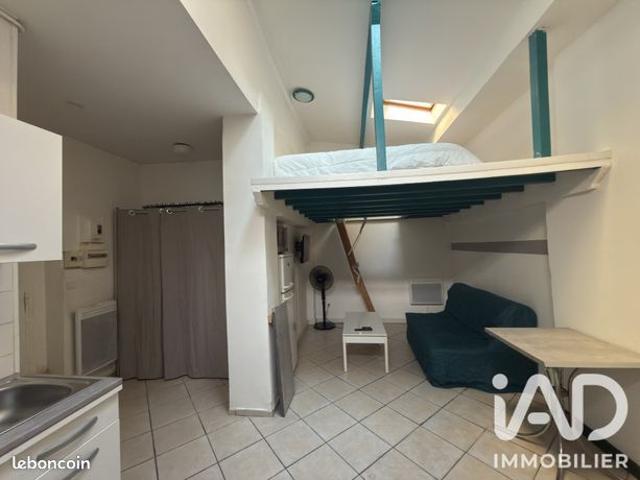 Studio 1 pièce 21 m²