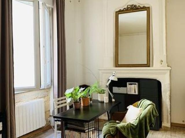Studio 1 pièce 21 m²
