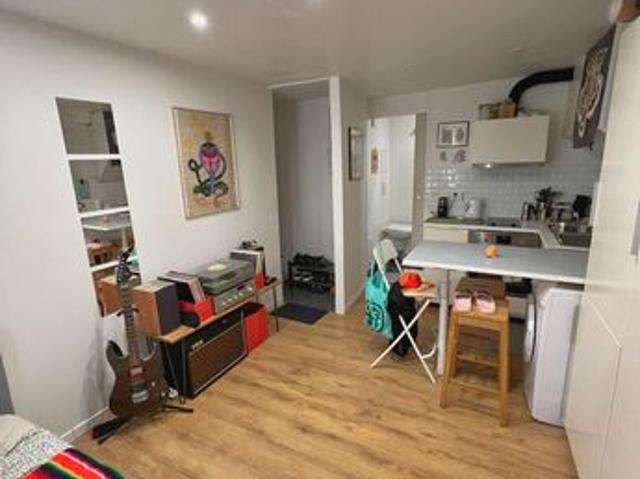 Studio 1 pièce 21 m²