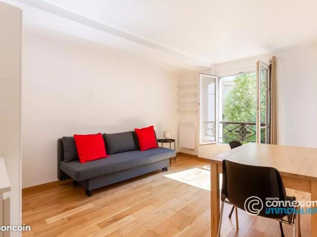 Studio 1 pièce 21 m²