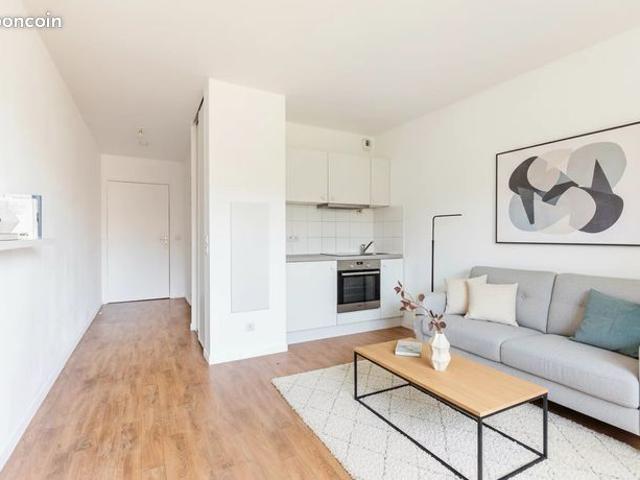 Studio 1 pièce 21 m²