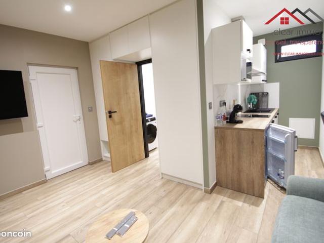 Studio 1 pièce 21 m²