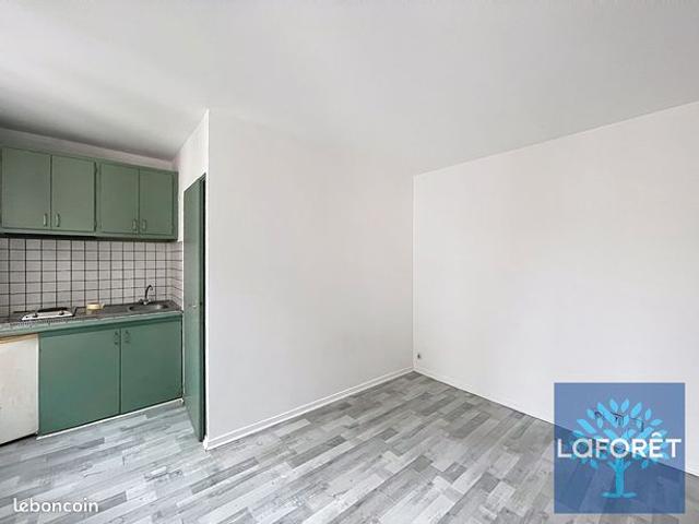 Studio 1 pièce 21 m²