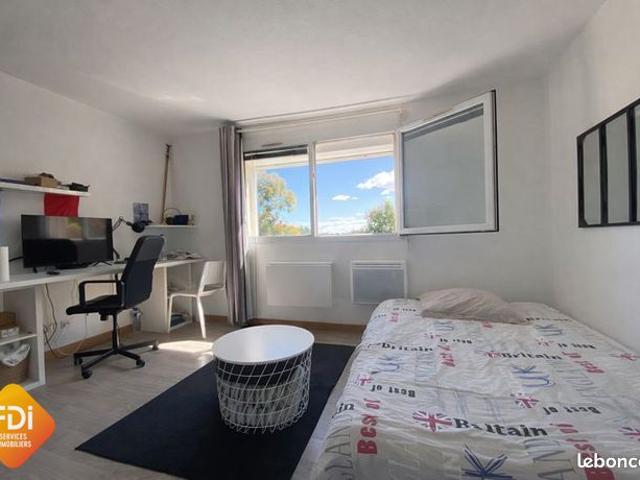 Studio 1 pièce 21 m²