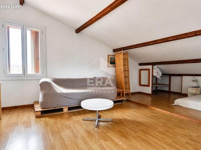 Studio 1 pièce 21 m²