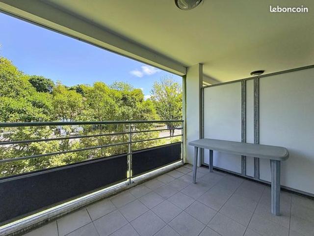 Studio 1 pièce 21 m²