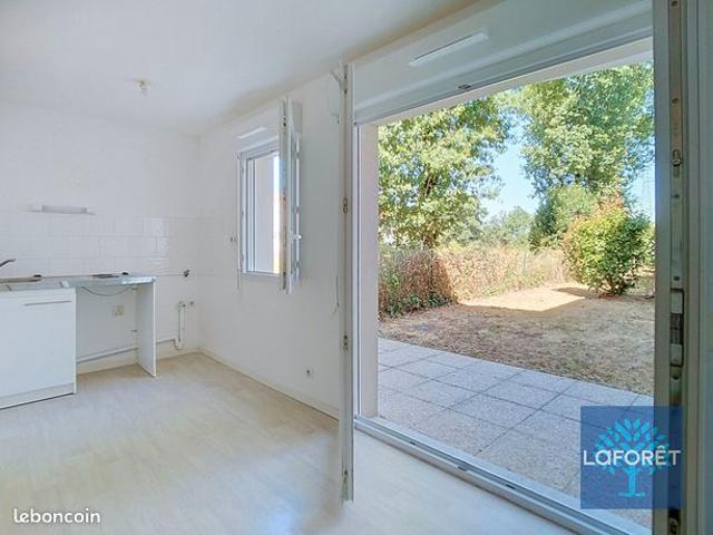 Studio 1 pièce 21 m²
