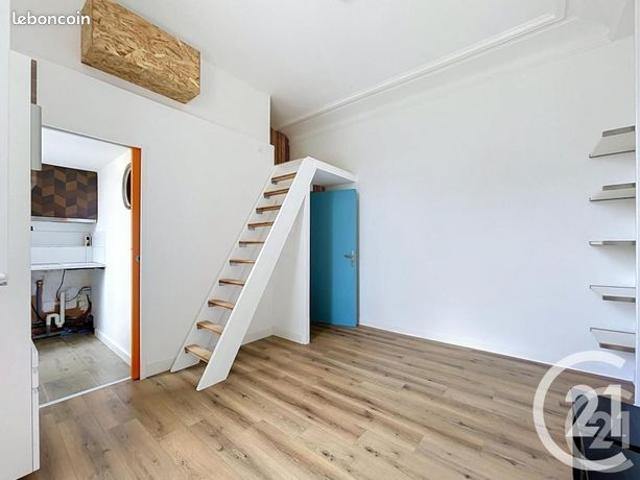 Studio 1 pièce 21 m²