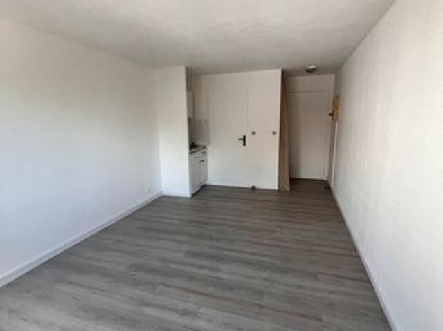 Studio 1 pièce 21 m²