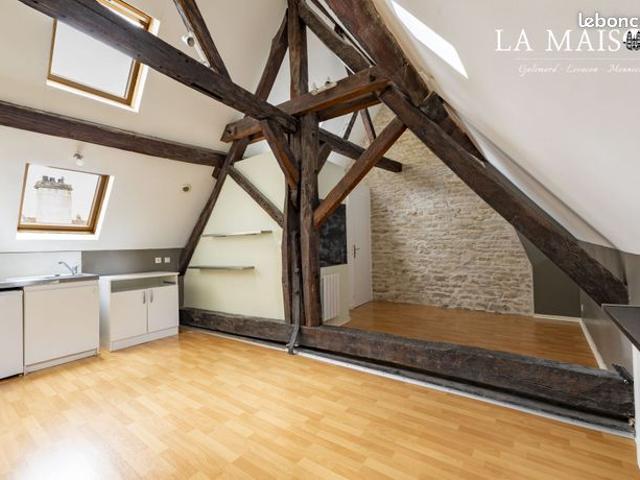 Studio 1 pièce 21 m²