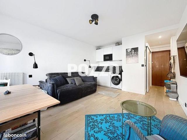 Studio 1 pièce 21 m²
