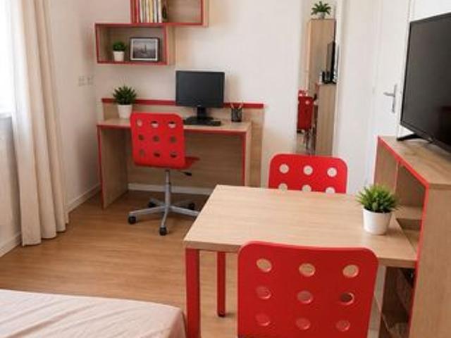Studio 1 pièce 21 m²