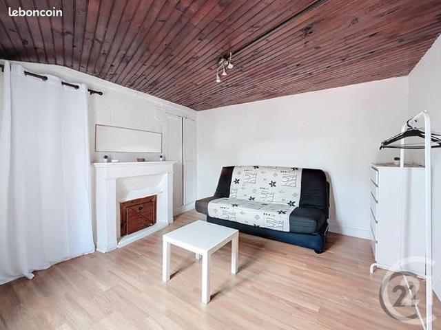 Studio 1 pièce 21 m²