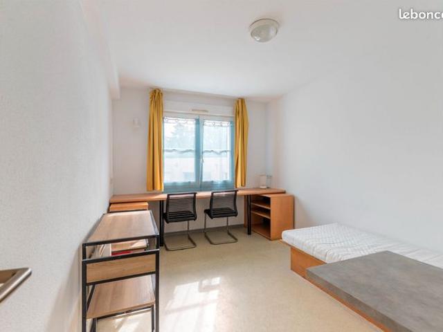 Studio 1 pièce 21 m²